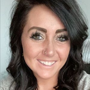 Meet your Posher, Erica